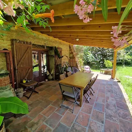 Holiday home La Briqueterie Mones